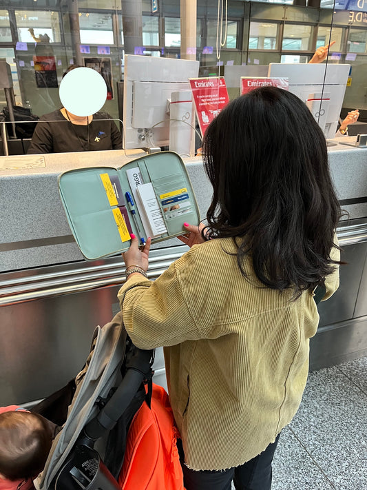 DELOA ® U-Heft und Reise- & Familien- 3 in 1 Organizer │ Schwarz