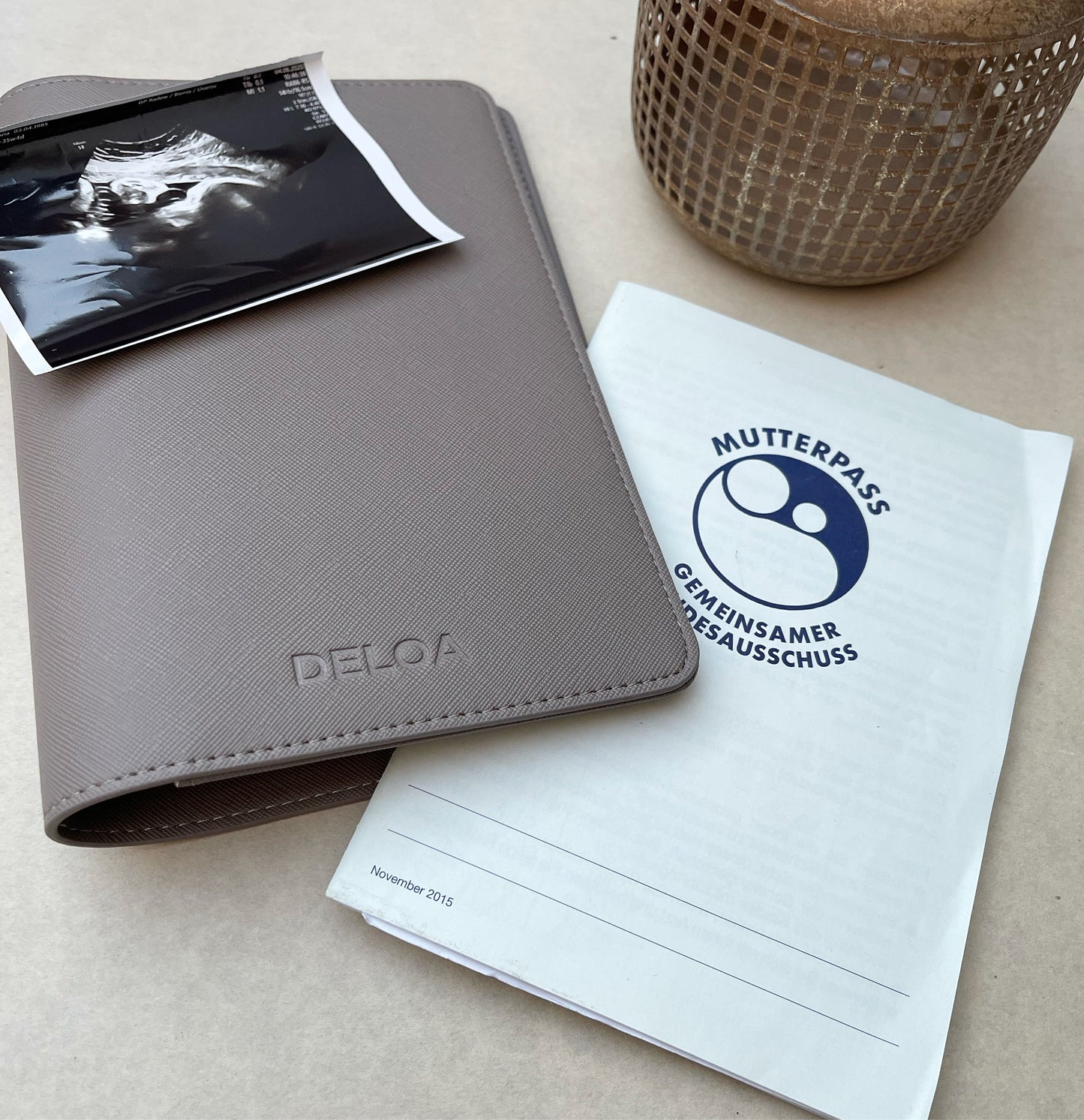DELOA ® Mutterpasshülle mit Fach für Impfpass (Baby Blau)